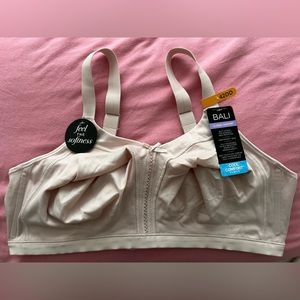 NWT Bali Classic Support bra.  42DD